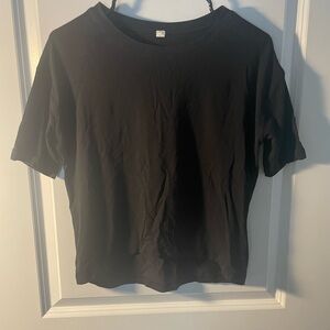 lululemon crop tee